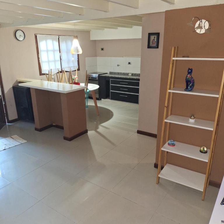 Depto con pileta zona Golf - Two-Bedroom Apartment - 9