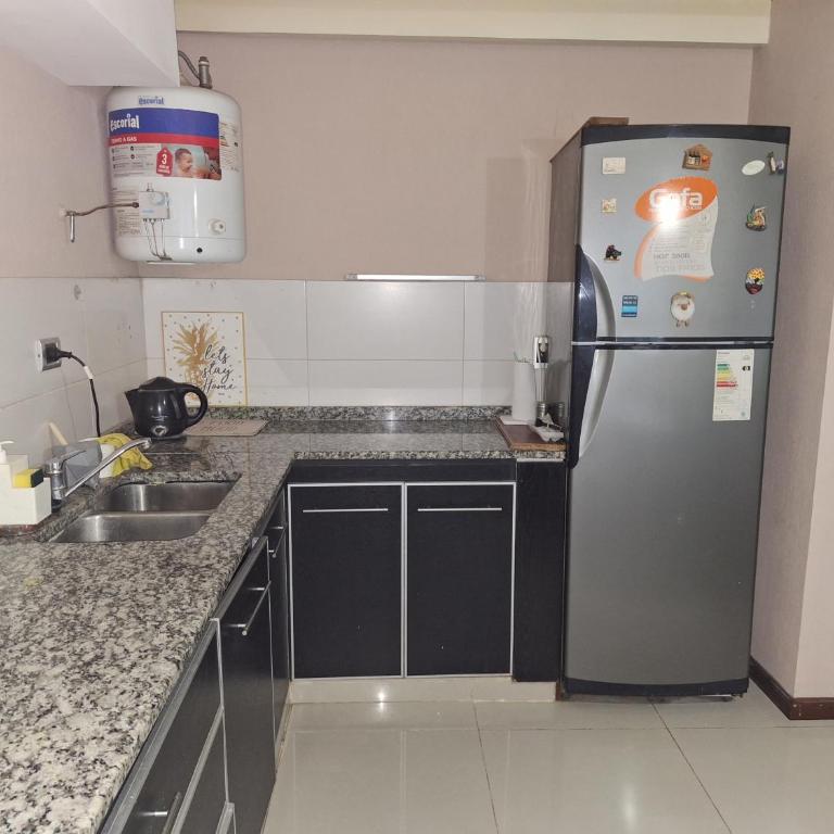 Depto con pileta zona Golf - Two-Bedroom Apartment - 5
