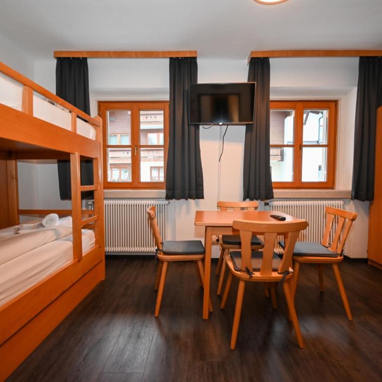 Schmitten 27 Rooms & Apartments by All in One Apartments - Classic Vierbettzimmer - 5