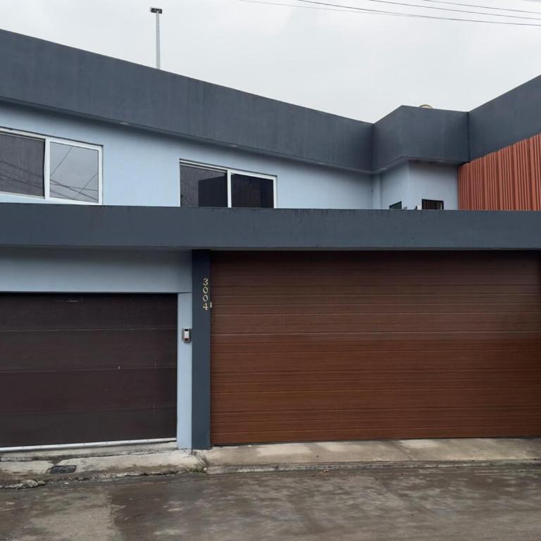 Casa Amar, Near of US Border and Consulate - Three-Bedroom House - 27