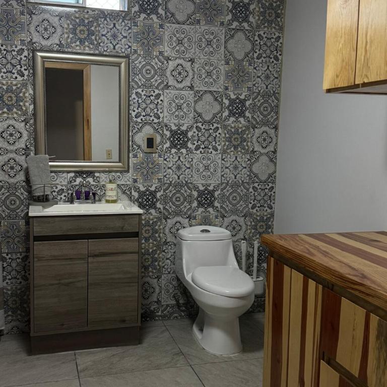 Casa Amar, Near of US Border and Consulate - Three-Bedroom House - 29