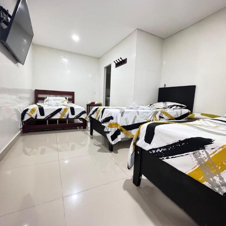 Hostal la 200 - Habitación Doble - 3