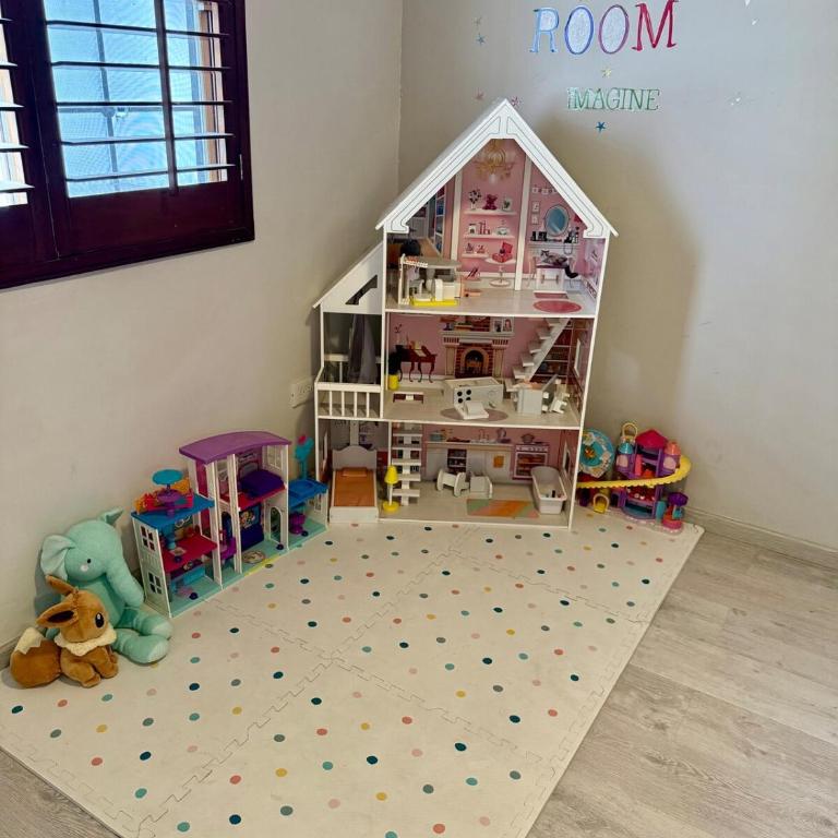 Hermosa casa en Santa Catarina, a 9 minutos del consulado,15 minutos fundidora, paseo Santa Lucía, cómoda, ubicación privilegiada, gym, equipada - Two-Bedroom House - 21