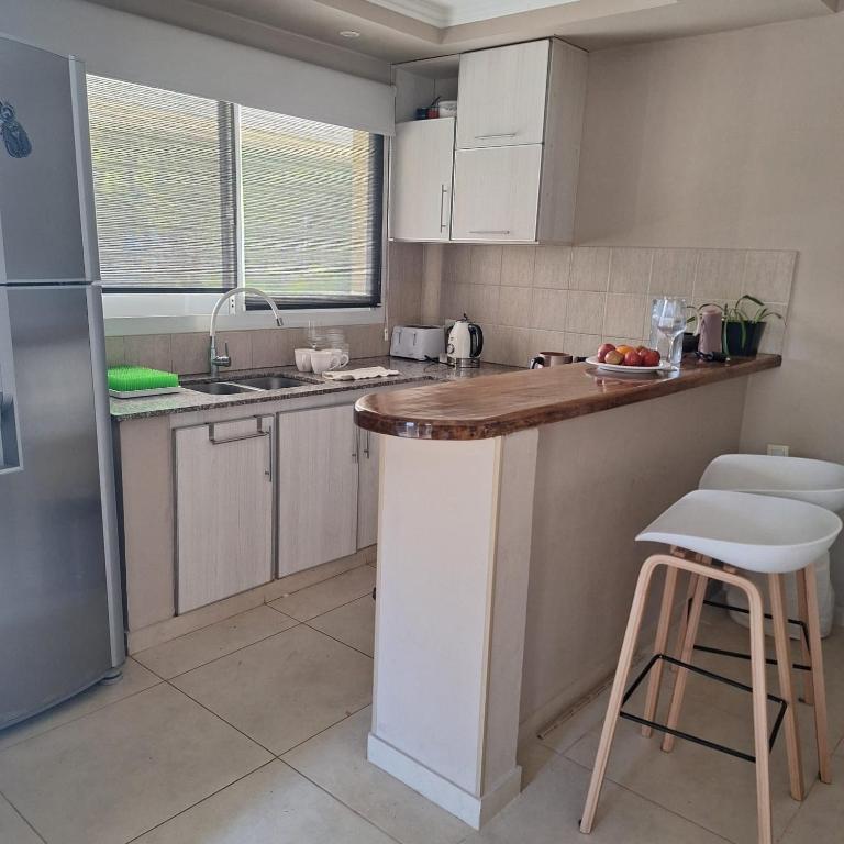 Casa zona parque - Three-Bedroom House - 10