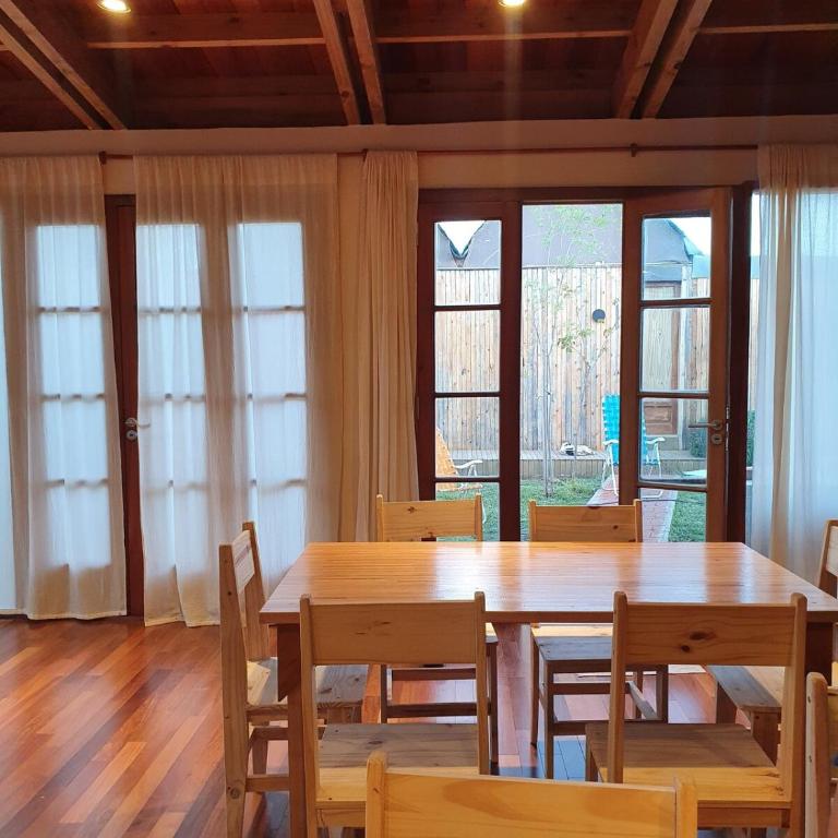 Casa Angiru - Four-Bedroom House - 11