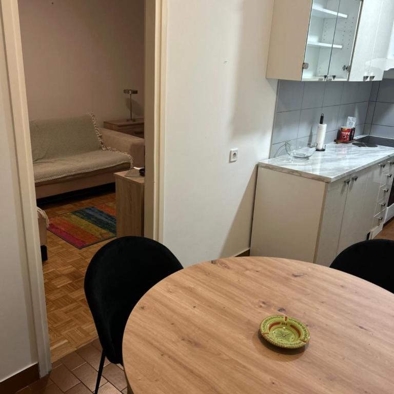 Apt 1944 - One-Bedroom Apartment - 7