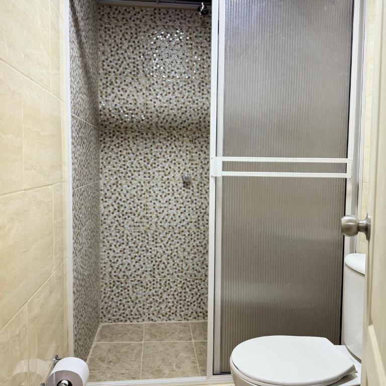 El guadual apartahotel - Apartamento Estándar de 3 dormitorios - 4