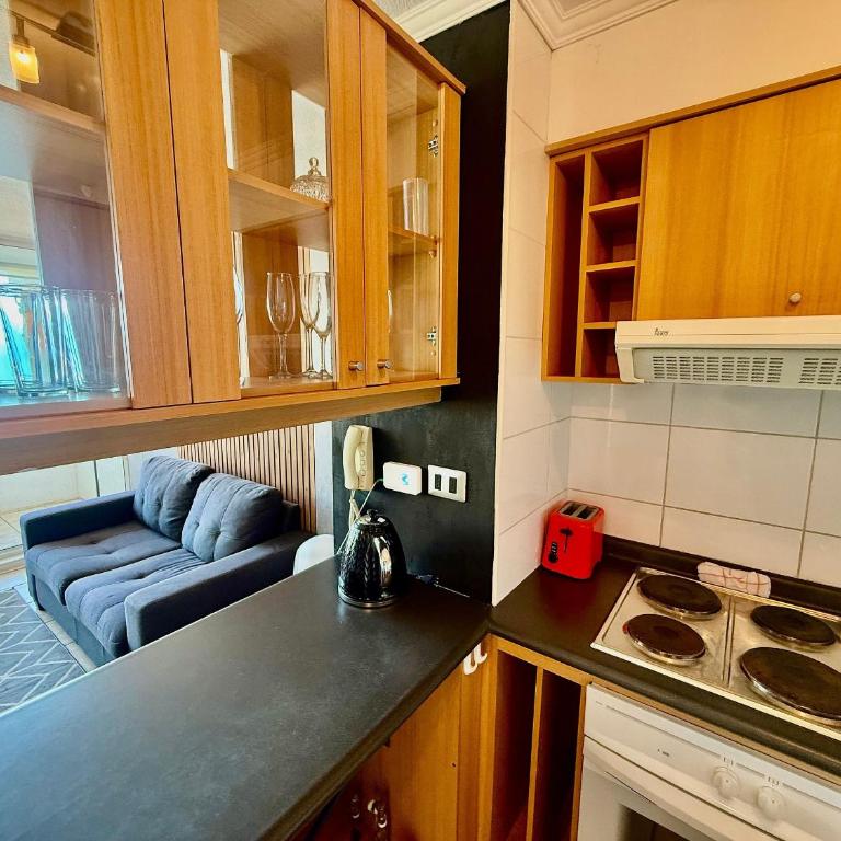 Beautiful apartment with ocean views at Euromarina - Apartment - 9