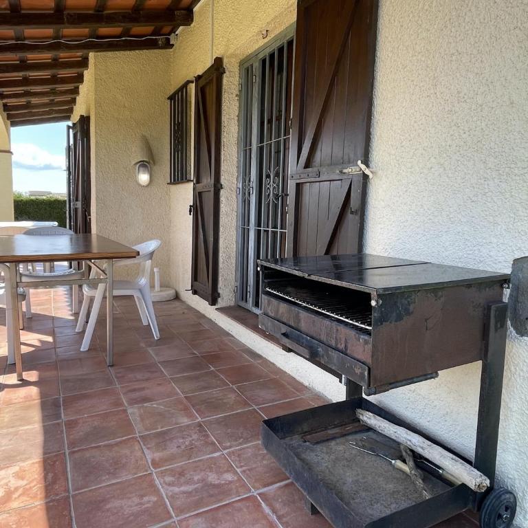 3 bedroom holiday home near the beach - Three-Bedroom Vacation Home - 24