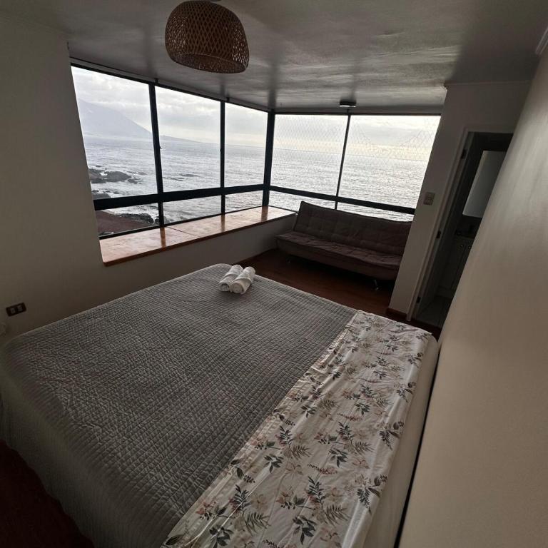 Departamento cómodo en el sector sur - Three-Bedroom Apartment - 8
