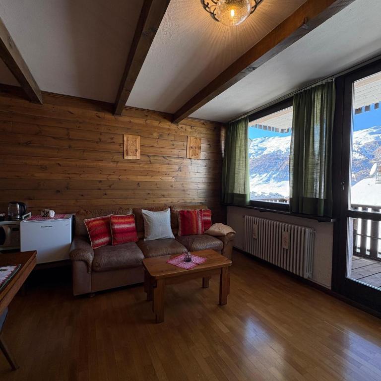Appartamento Montebello - Appartamento con 2 Camere da Letto e con Vista Montagna - 3