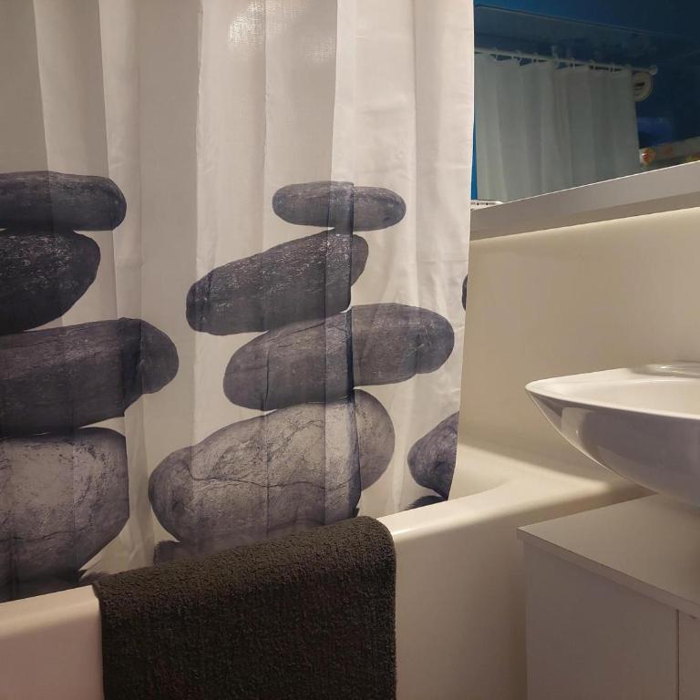 Studio mezzanine avec balcon, proche pistes, Wifi inclus - FR-1-346-591 - Appartement - 9
