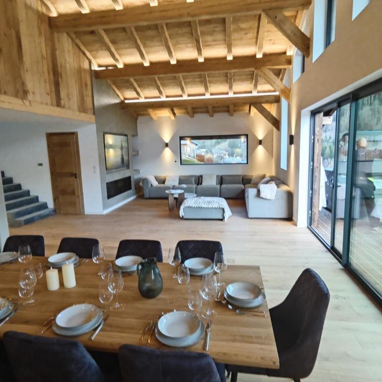 Chalet de luxe avec sauna et jacuzzi aux Gets - 14 personnes - FR-1-671-308 - Chalet - 7