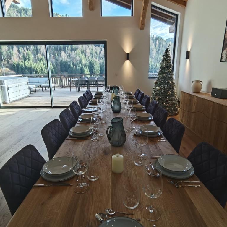 Chalet de luxe avec sauna et jacuzzi aux Gets - 14 personnes - FR-1-671-308 - Chalet - 8