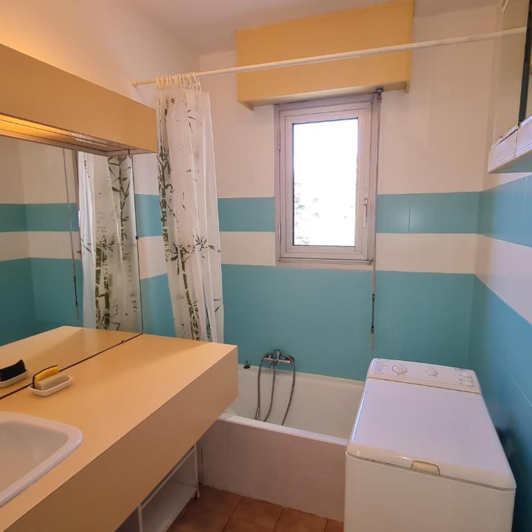 Appartement 2 pièces climatisé, parking, centre Sainte-Maxime, proche plages - FR-1-780-54 - Apartment - 16