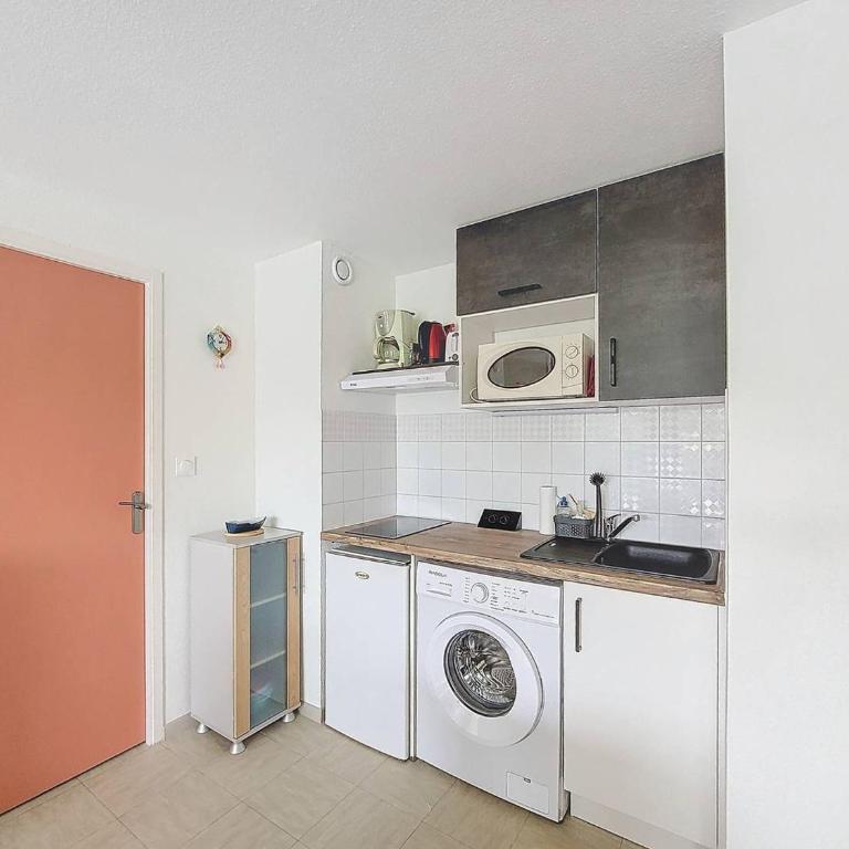 Soustons Plage : T2 Cabine 4 pers avec Box Privatif - FR-1-857-35 - Appartement - 3