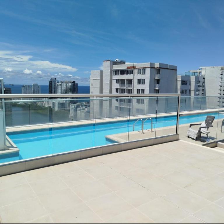 Apartamento Amoblado Cerca al Mar - Three-Bedroom Apartment - 4