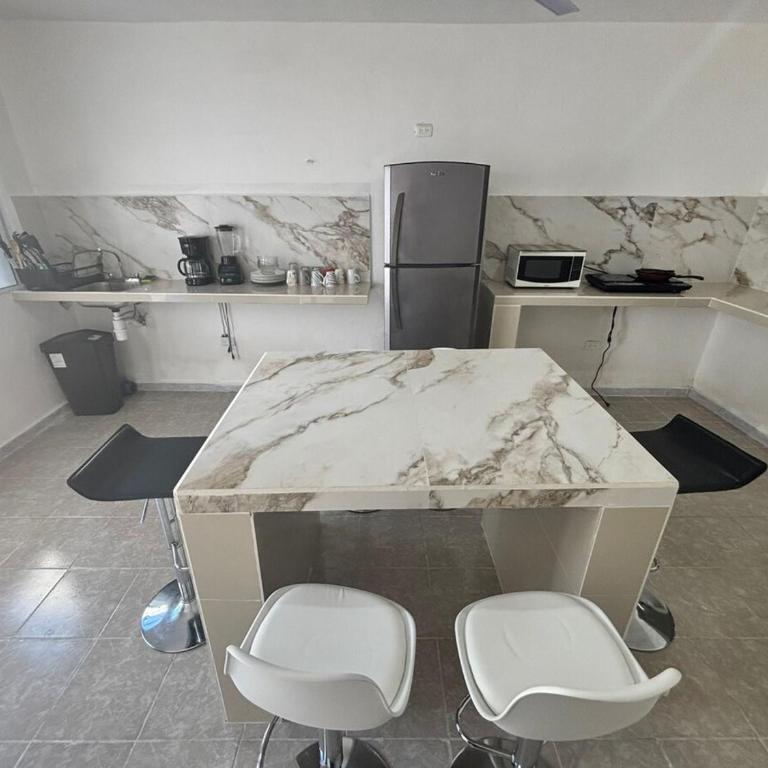 Buganvilias house - Two-Bedroom House - 15