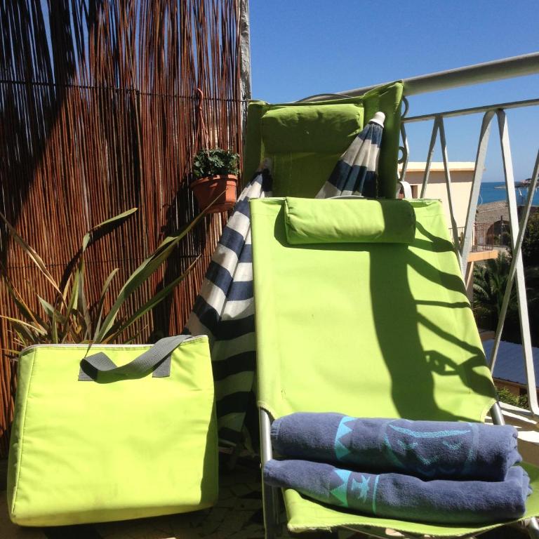 Sunny Cap View Terrace with Sea Views and AirCon - Appartement - Vue sur Mer - 34