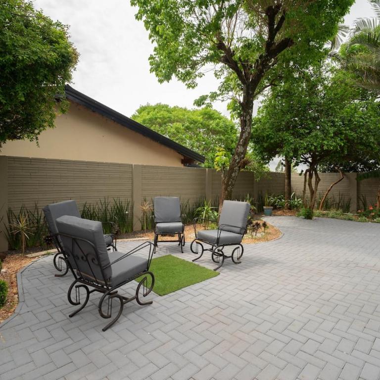 Contemporary house minutes from San Jose beach - Casa de 3 dormitorios - 2