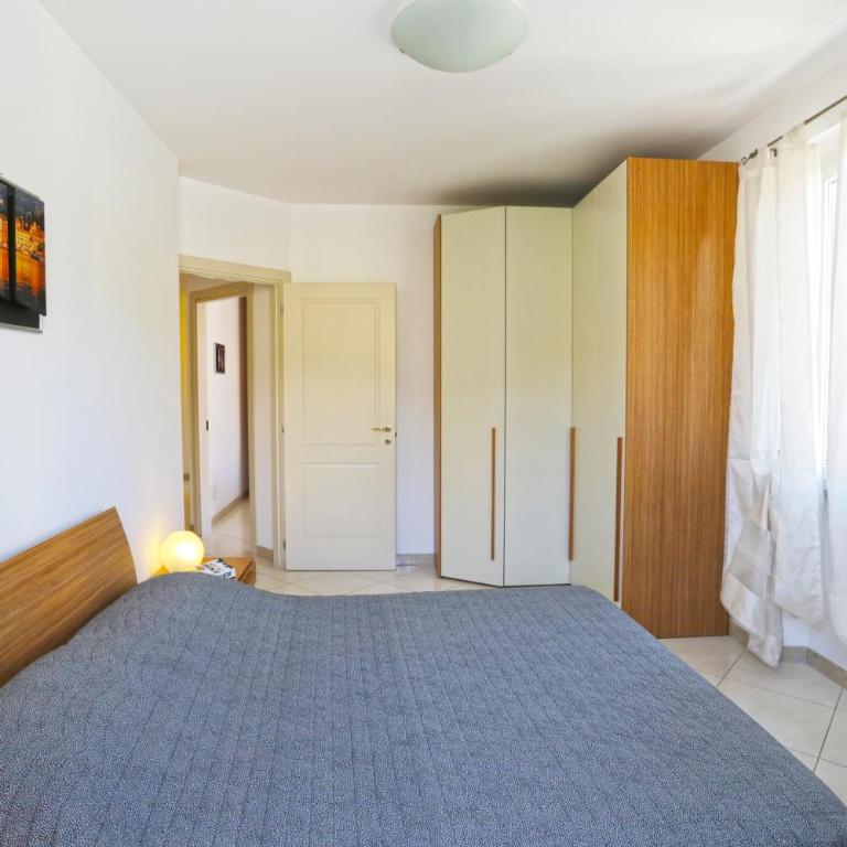 Libra Flexyrent - Appartamento con 2 Camere da Letto e Balcone - 18
