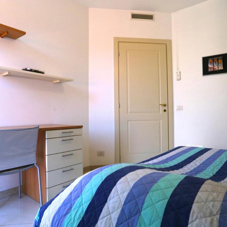 Libra Flexyrent - Appartamento con 2 Camere da Letto e Balcone - 3