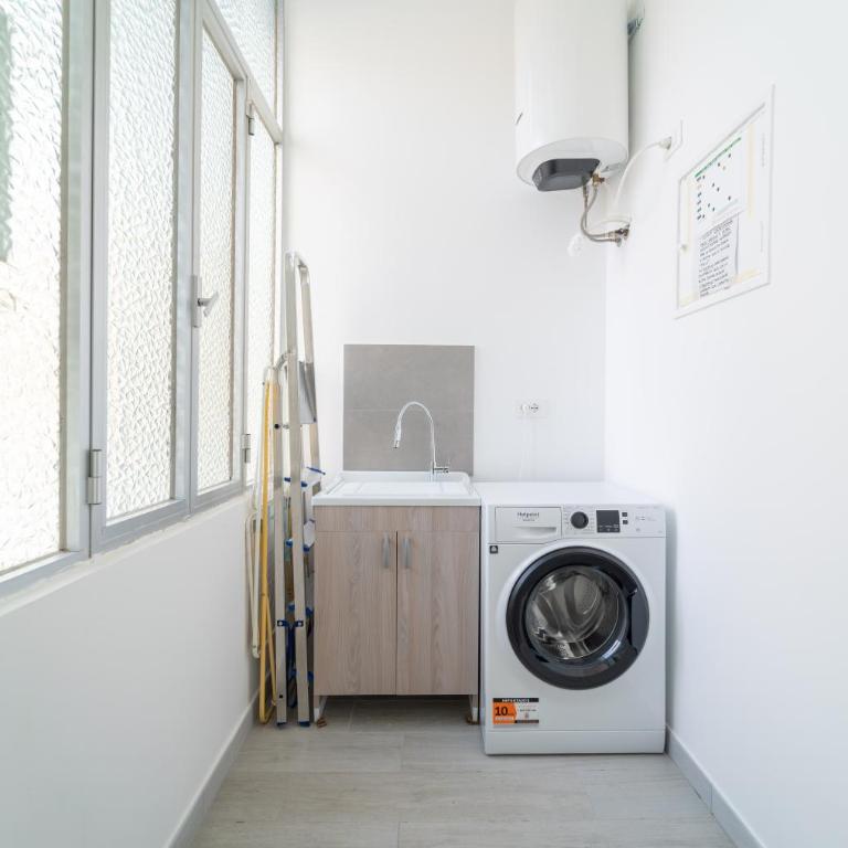 Appartamento Mazzini 193 - Two-Bedroom Apartment - 13