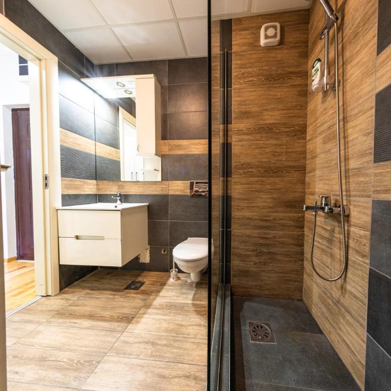 NAR Royalton Suite #65 Free Parking - Suite with Balcony - 9
