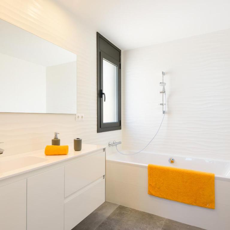 Villa Dolce Vita by Escape Home - Villa con piscina privada - 28
