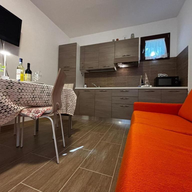 Cozy apartment in the heart of the pinewood - Villa - 11