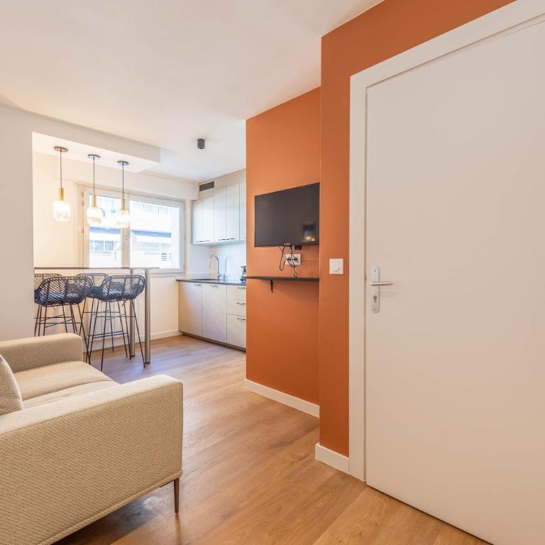 M055 Joli T4 lumineux et spacieux en centre ville - Appartement 3 Chambres - 10