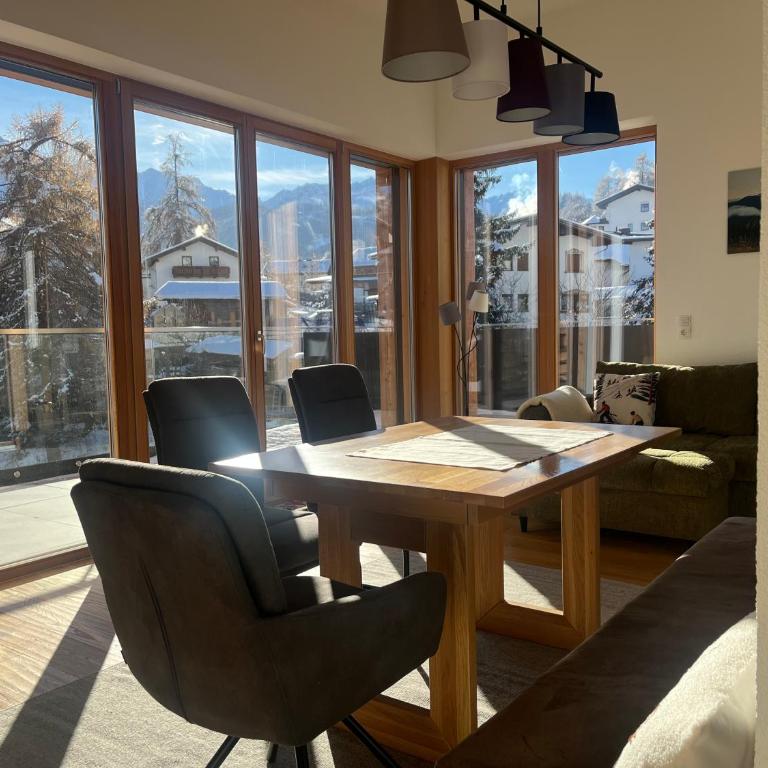 Apart Recheler - One-Bedroom Apartment with Balcony and Mountain View - 3