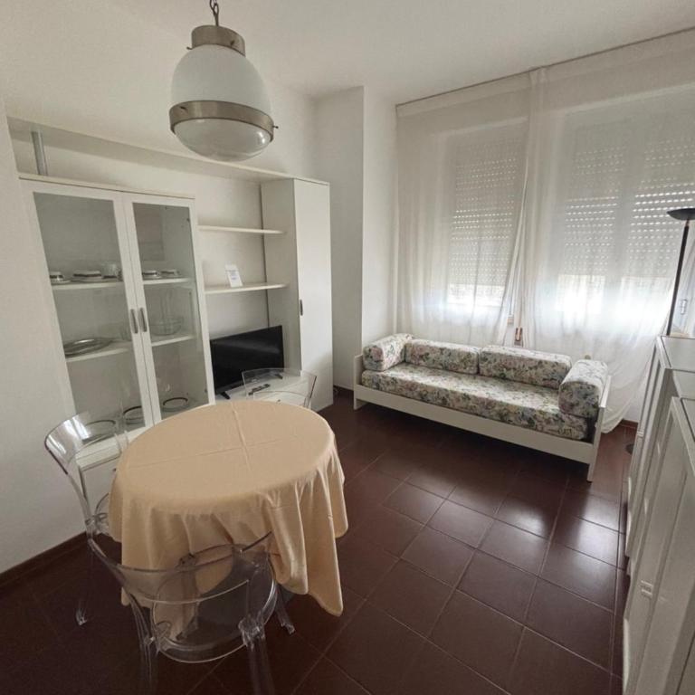 Centro Residenziale Maestoso - Appartamento con 1 Camera da Letto - 4