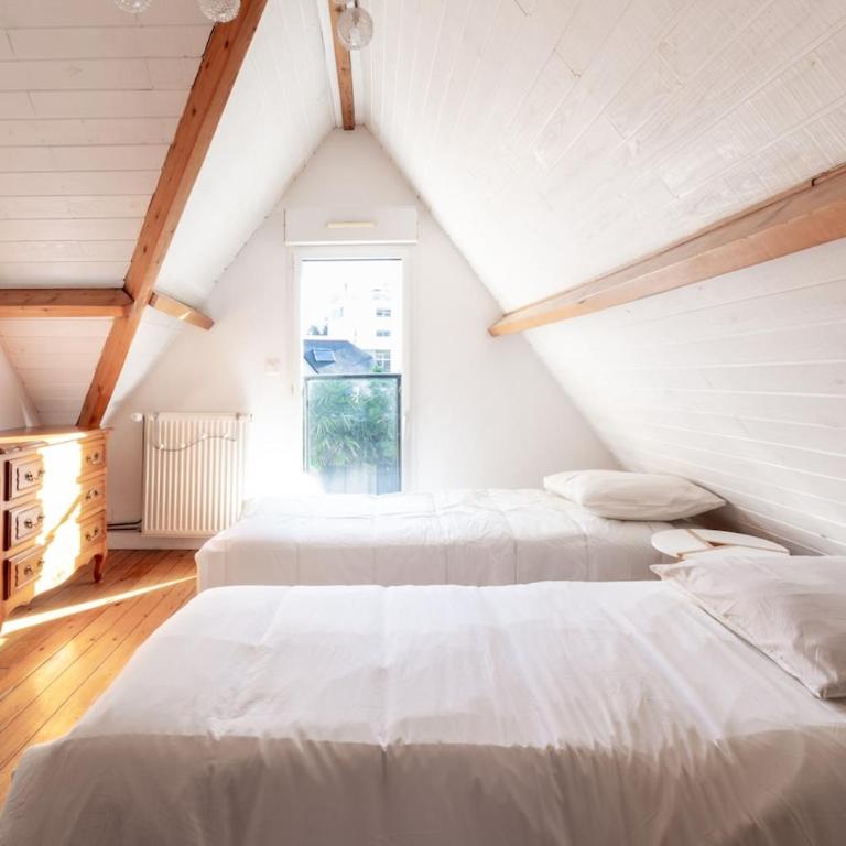 Maison avec garage et jardin - Maison 2 Chambres - 7