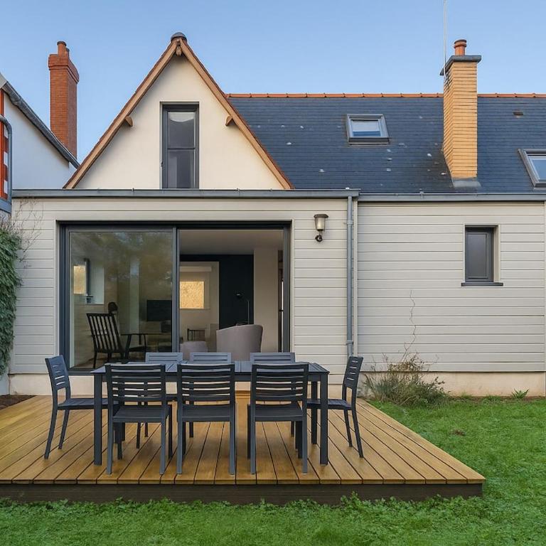 Maison avec garage et jardin - Maison 2 Chambres - 3