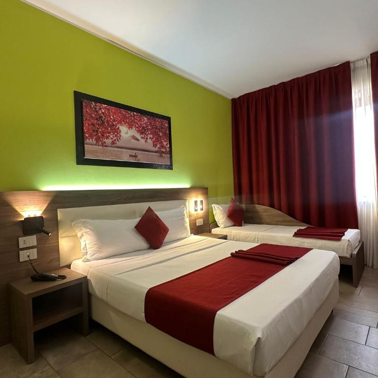 Hotel Stradivari - Camera Tripla Deluxe - 5