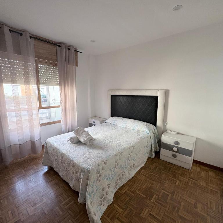 Piso centro wifi 3 habitaciones - Apartamento de 3 dormitorios - 10