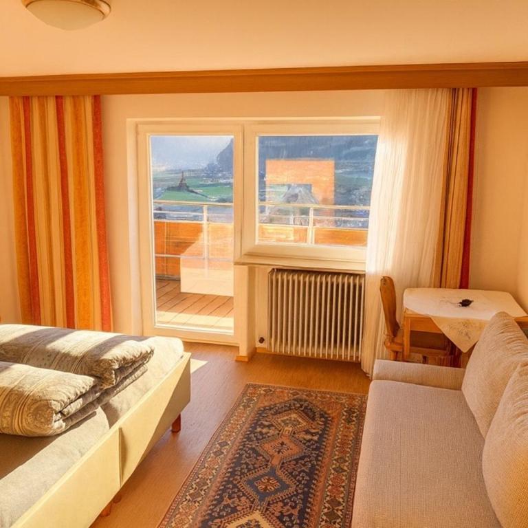 Pension Waldegg - Doppelzimmer mit Bergblick - 6