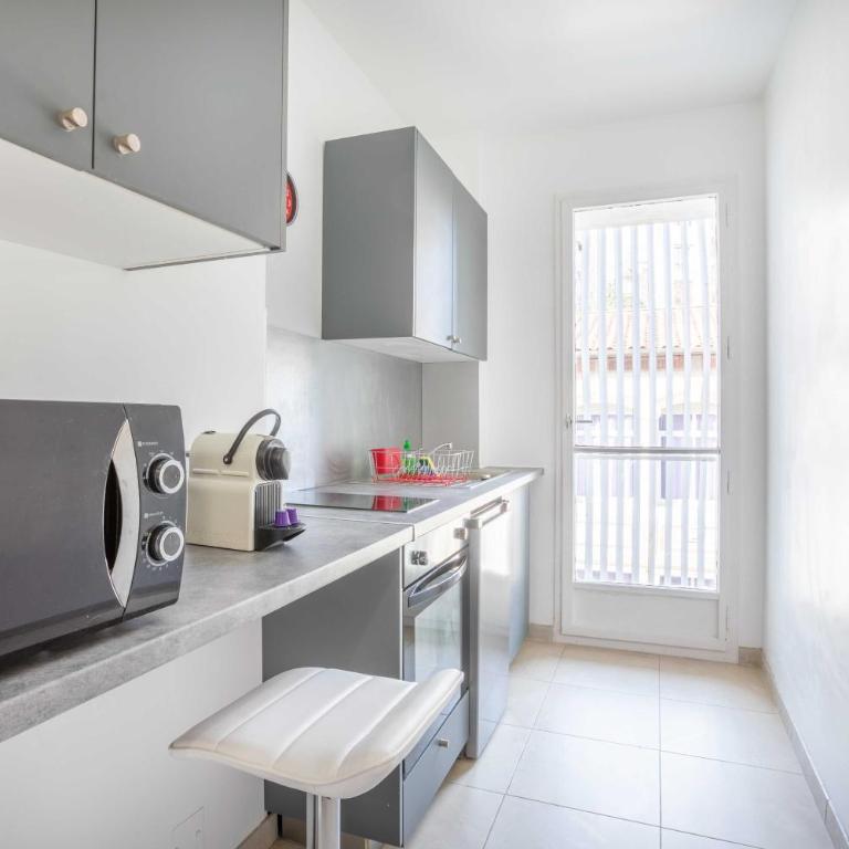 Charming studio - 2P - in Perier district - Studio - 3