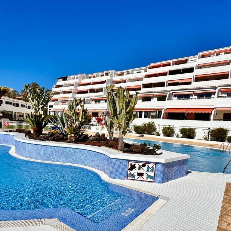 Spacious 2 bdr apartment heated pool, garage - Apartamento de 2 dormitorios con vistas al océano - 19