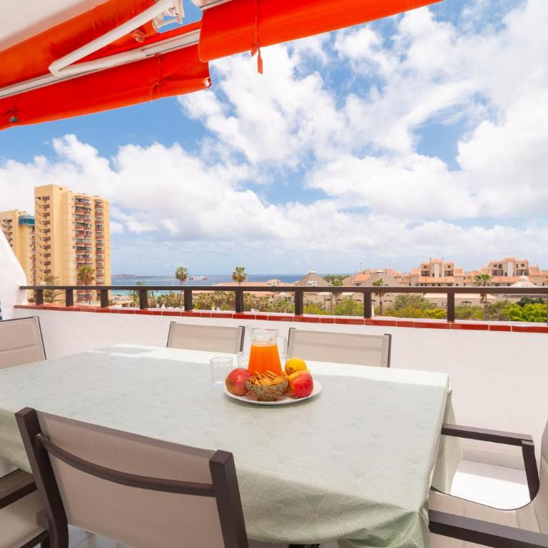 Spacious 2 bdr apartment heated pool, garage - Apartamento de 2 dormitorios con vistas al océano - 7