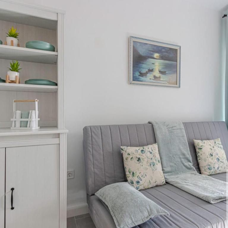 BenalBeach excellent Apt with front sea views - Apartamento de 1 dormitorio - 4