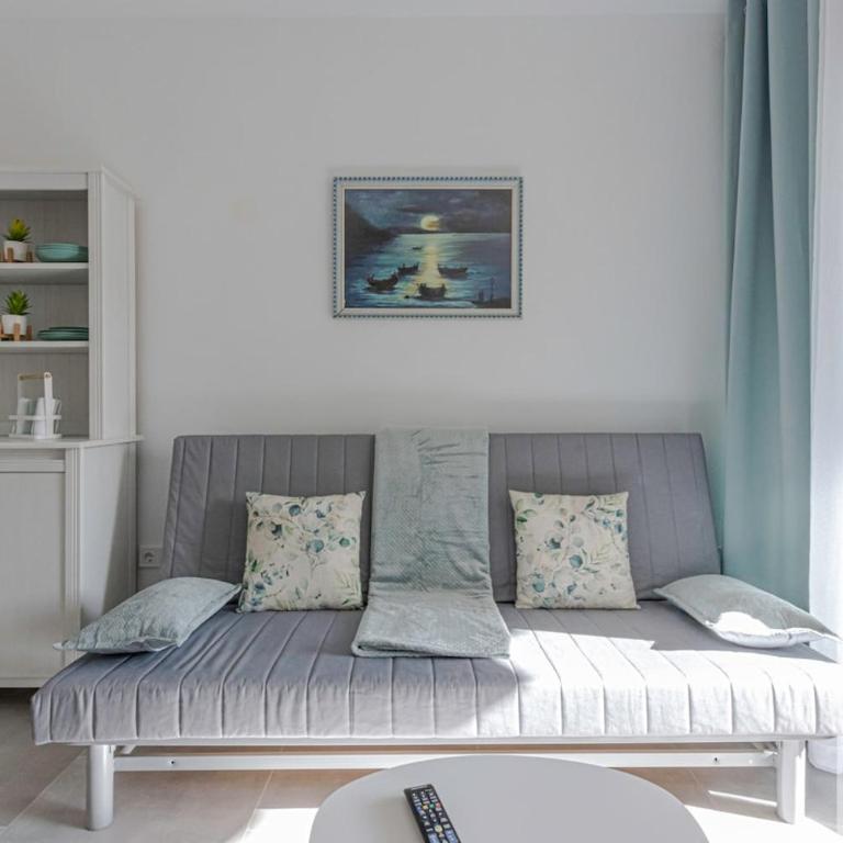 BenalBeach excellent Apt with front sea views - Apartamento de 1 dormitorio - 11
