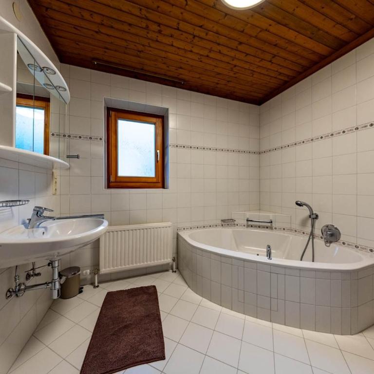 Braun Lodges Top 2 - Apartment mit 2 Schlafzimmern - 37