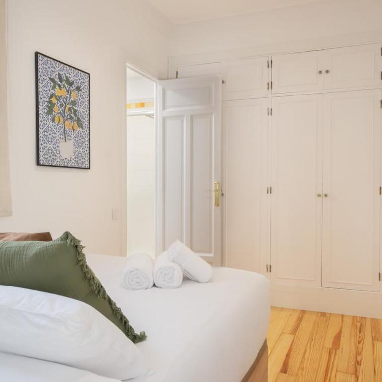 PSM87 Ático de lujo y luminoso con extraordinaria Terraza en el Centro de Madrid - Two-Bedroom Apartment with Terrace - 33