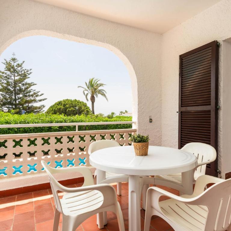 Villa Celia by Escape Home - Villa con piscina privada - 8