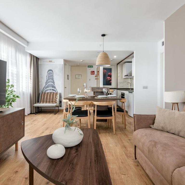 Charming Eurobuilding 2 Splendid Madrid - Apartamento para 4 - One-Bedroom Apartment - 1