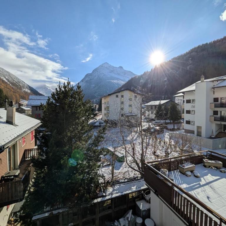 Family friendly and sunny apartment in the heart of Saas Grund - Apartment mit 2 Schlafzimmern - 6