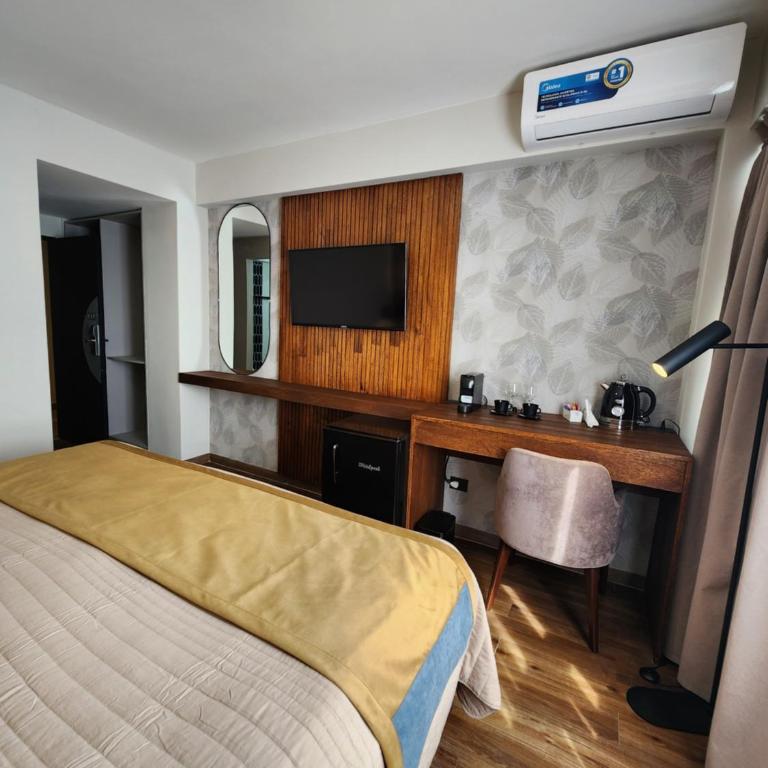 Hotel Continental - Habitación Doble Deluxe - 3