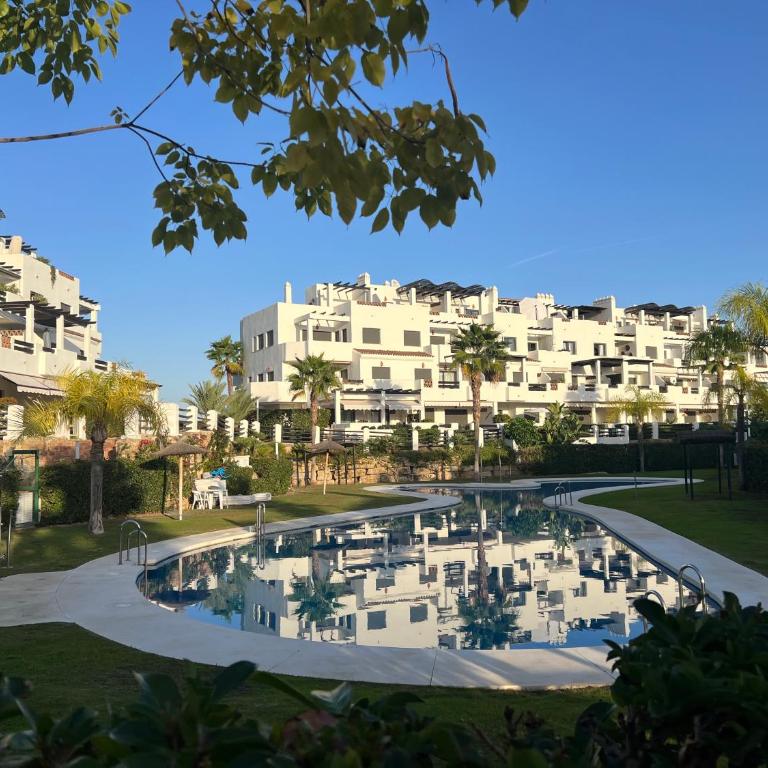 Penthouse in Estepona met Zeezicht, Jacuzzi & Zwembad - Apartamento de 2 dormitorios - 23